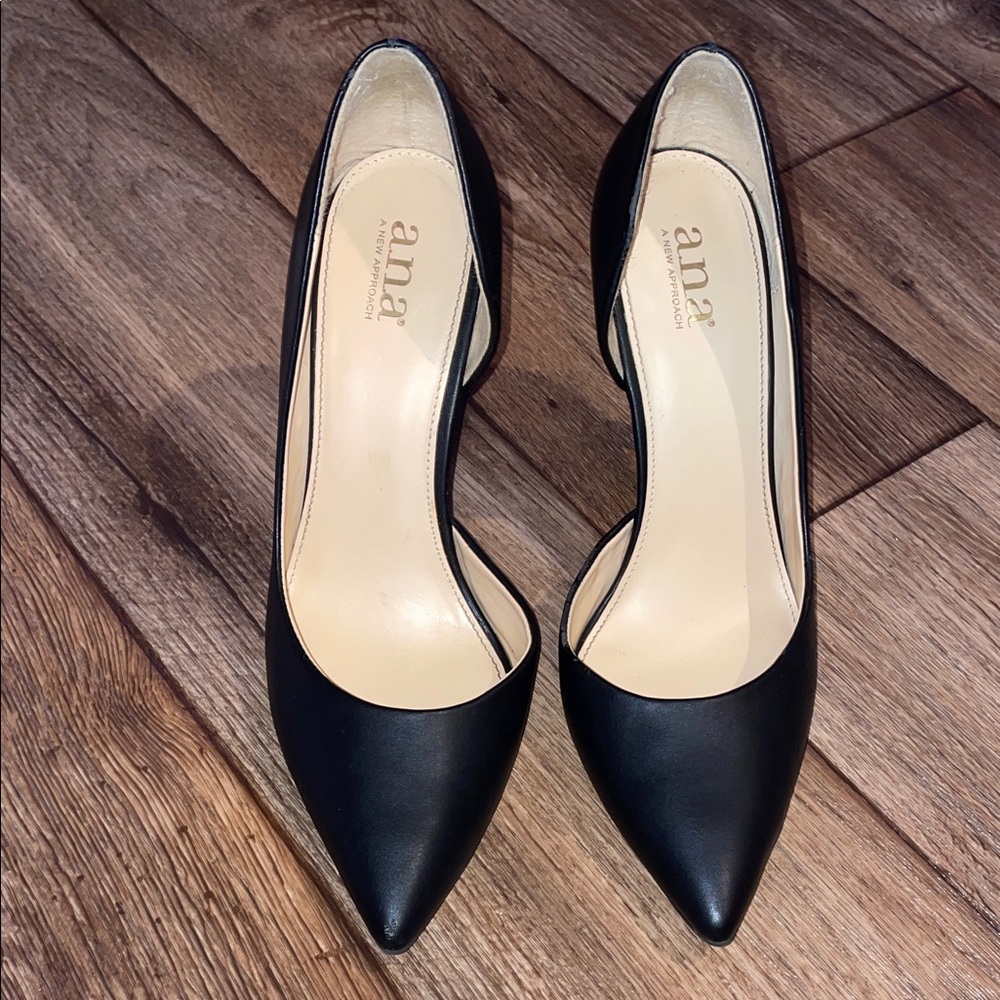 a.n.a Classic Black Heels Woman Size 9.5